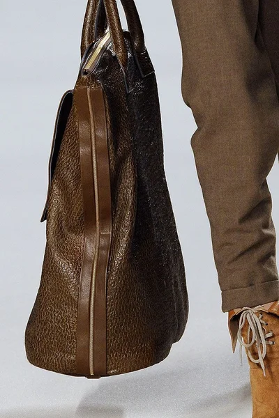 Look 23